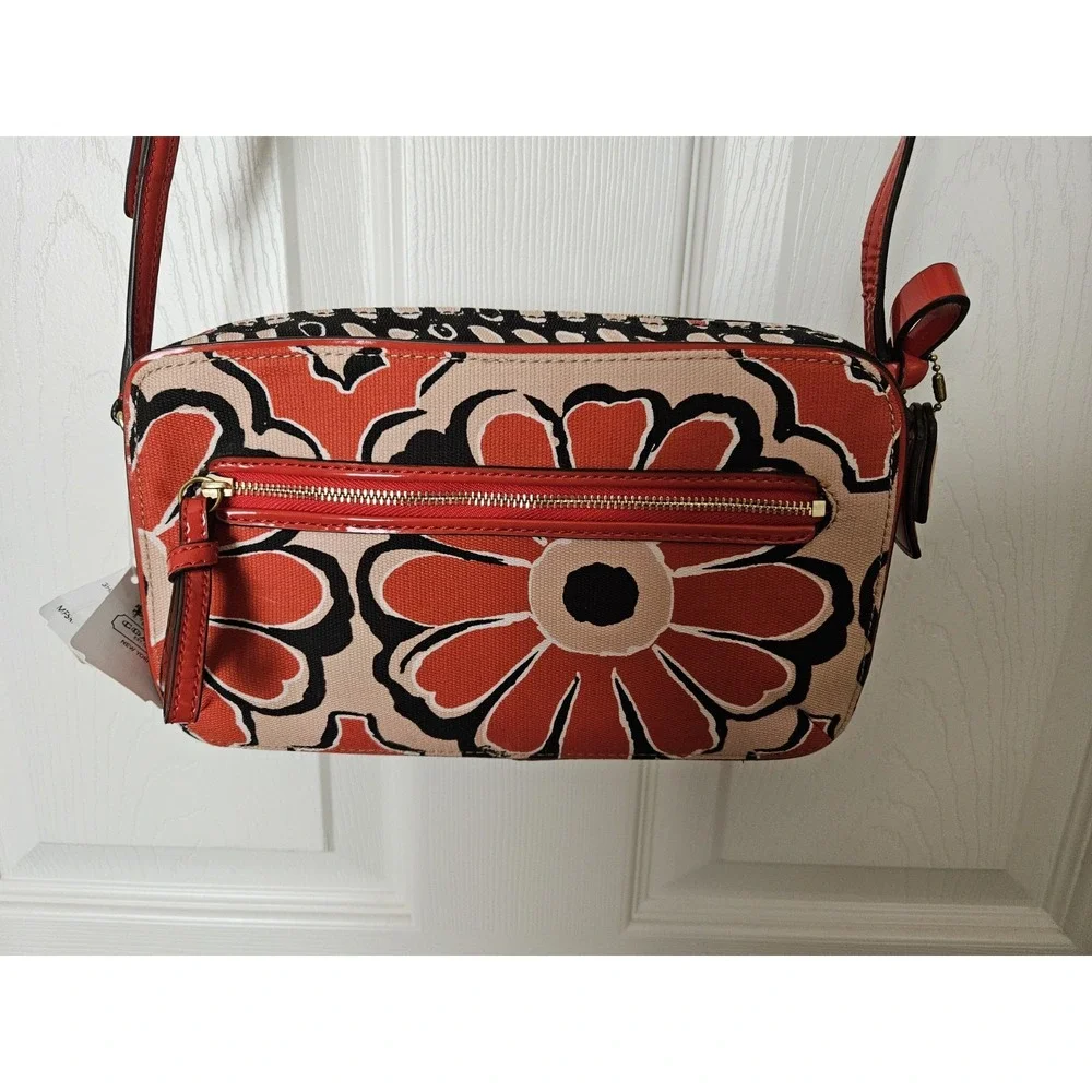 NWT Coach 25121 Poppy Floral Flower Print Scarf Crossbody w/Dust Bag, Red/Blk - Picture 1 of 13